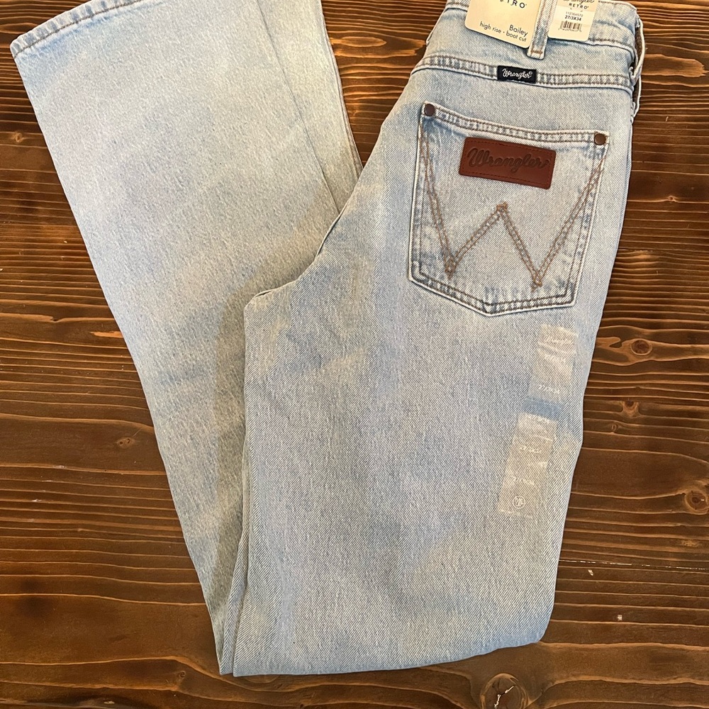 Wrangler Retro High Rise Light Blue Jeans